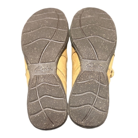 Clarks Collection Roseville Dot Slip on Loafers Size 7.5 Casual - Picture 6 of 7